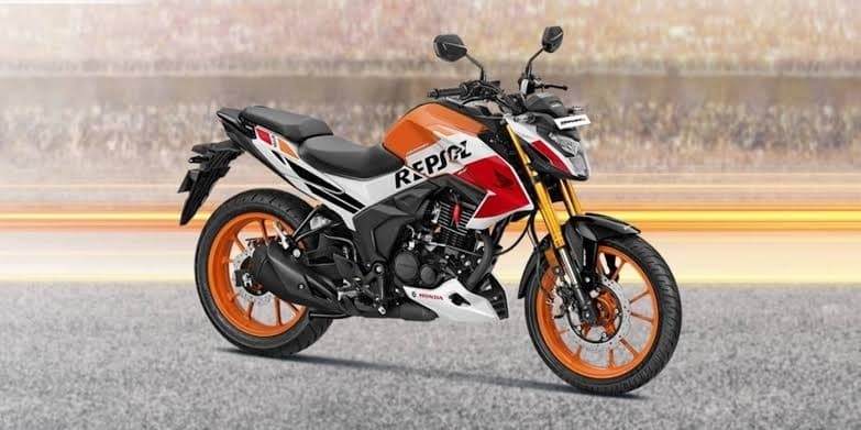 Honda hornet 2.0 available on rent in visakhapatnam