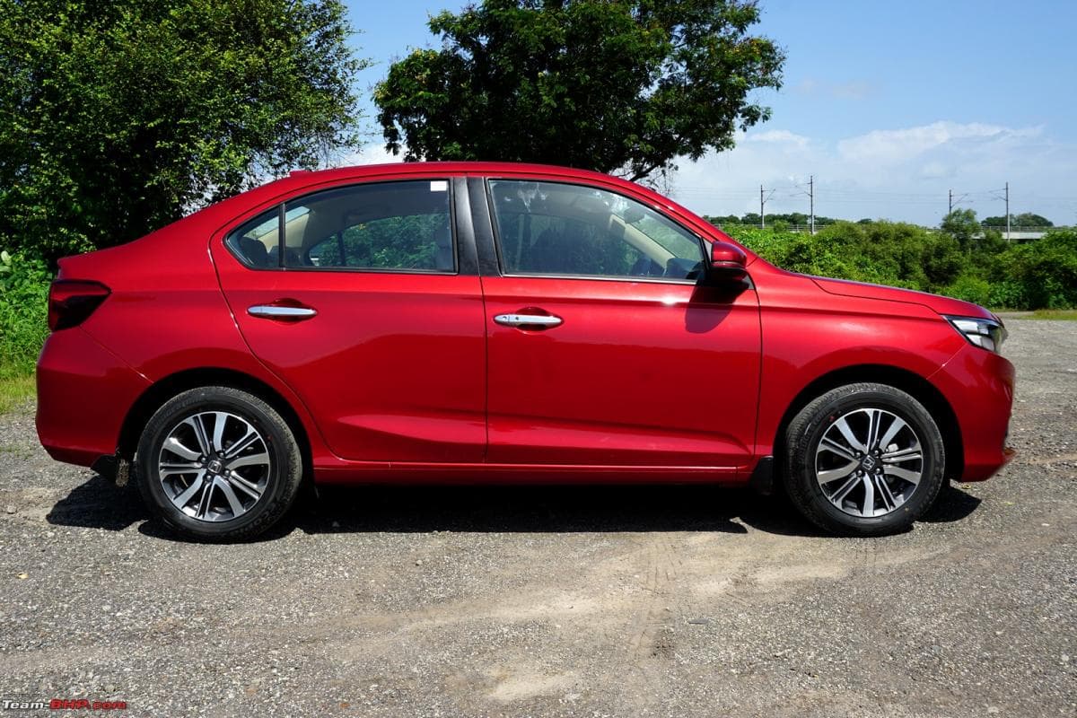 Honda amaze available on rent in kolkata