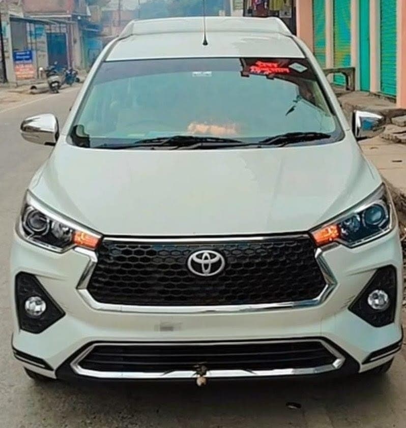 Toyota innova crysta available on rent in new delhi