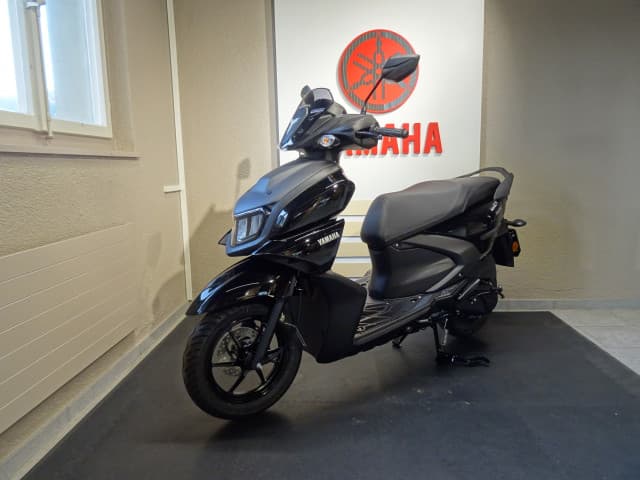 YAMAHA scooty / scooter available on rent in guwahati