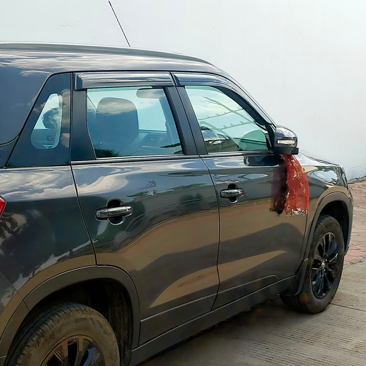 Toyota urban cruiser available on rent in bhopal