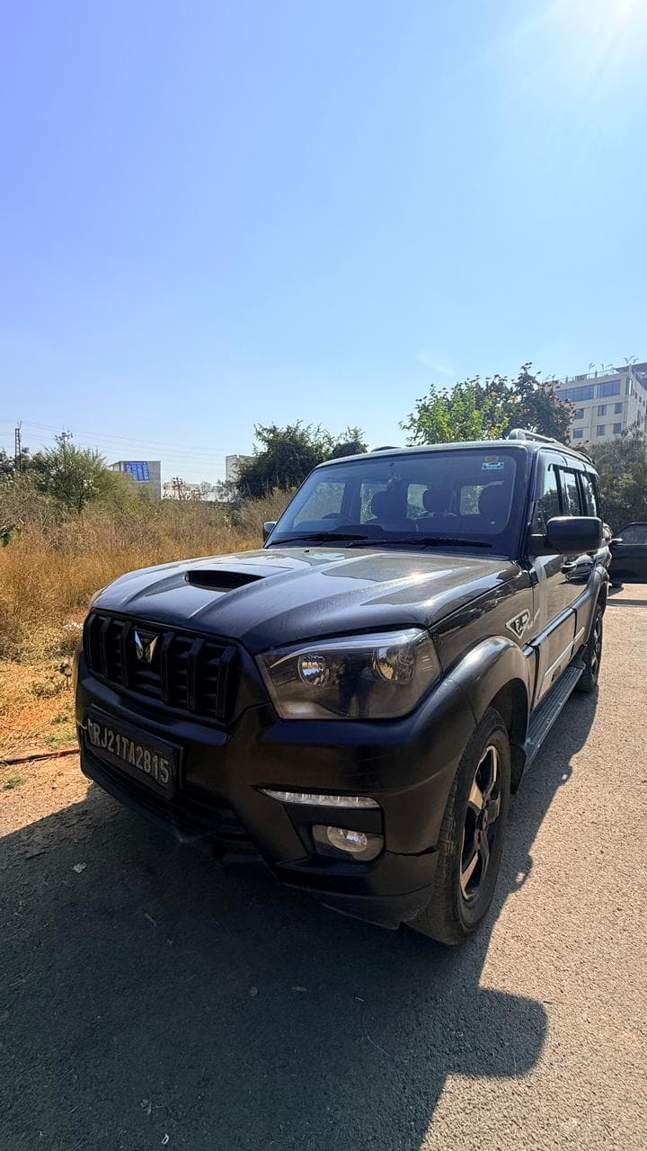 Mahindra scorpio available on rent in udaipur